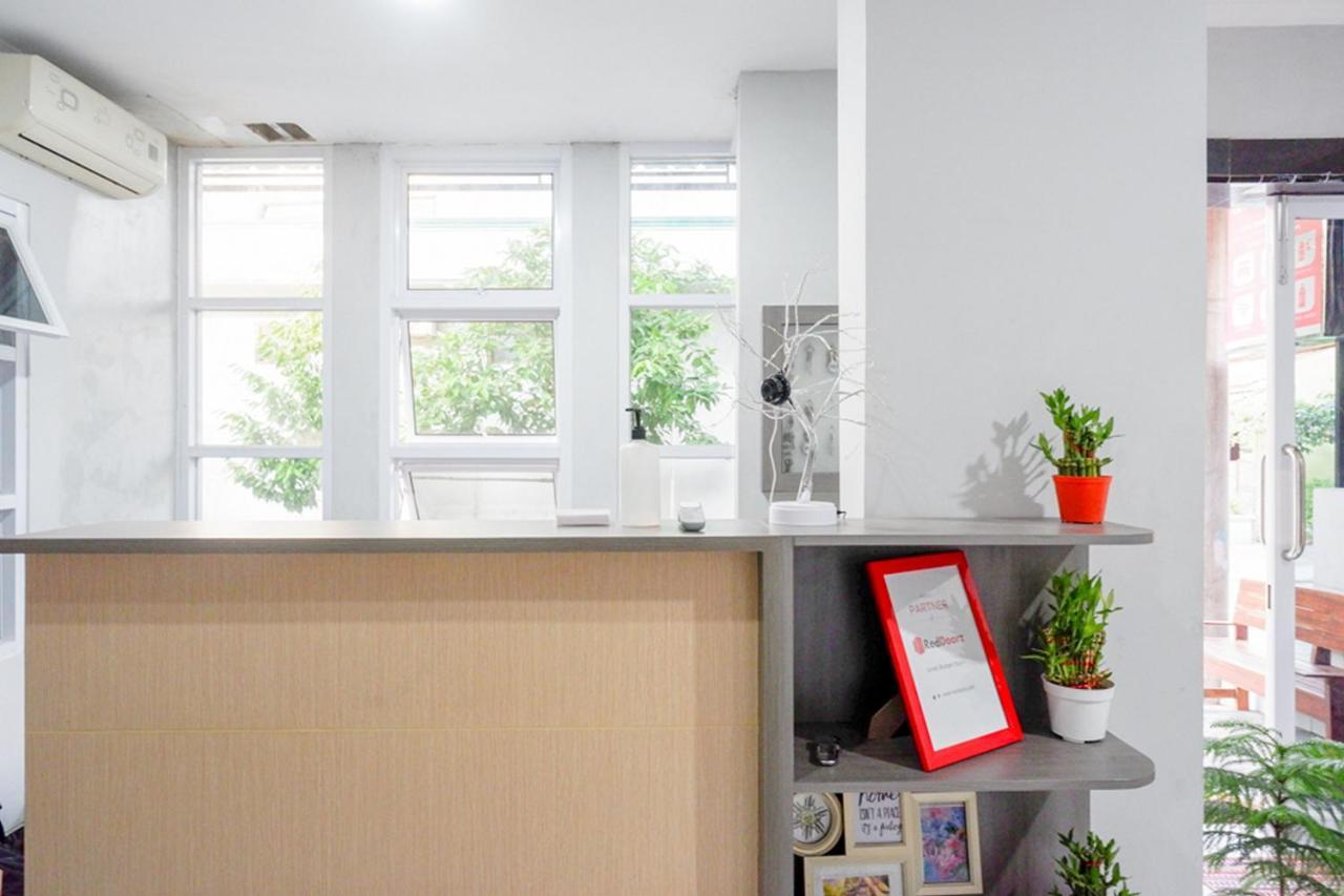 Reddoorz Near Jalan Adi Sucipto Solo Hotel Eksteriør billede