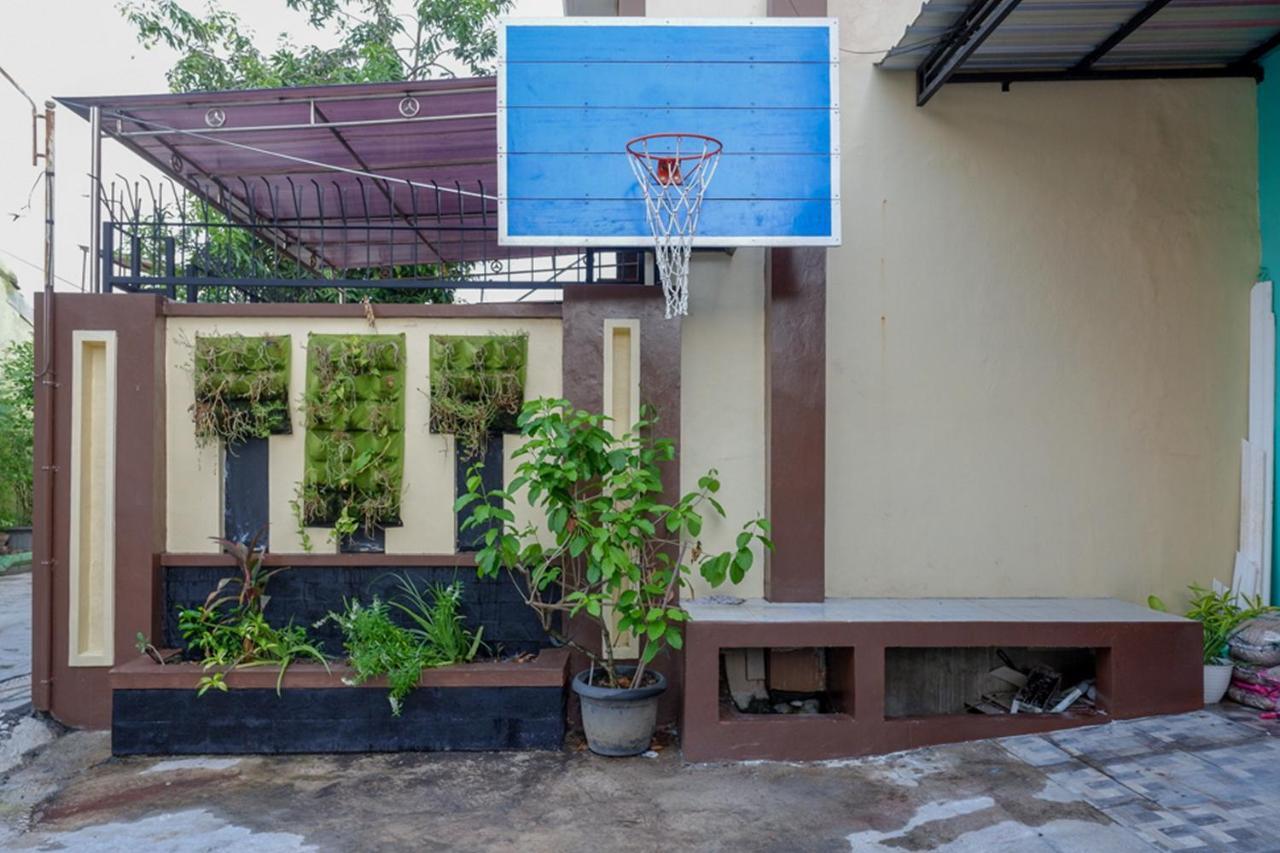 Reddoorz Near Jalan Adi Sucipto Solo Hotel Eksteriør billede